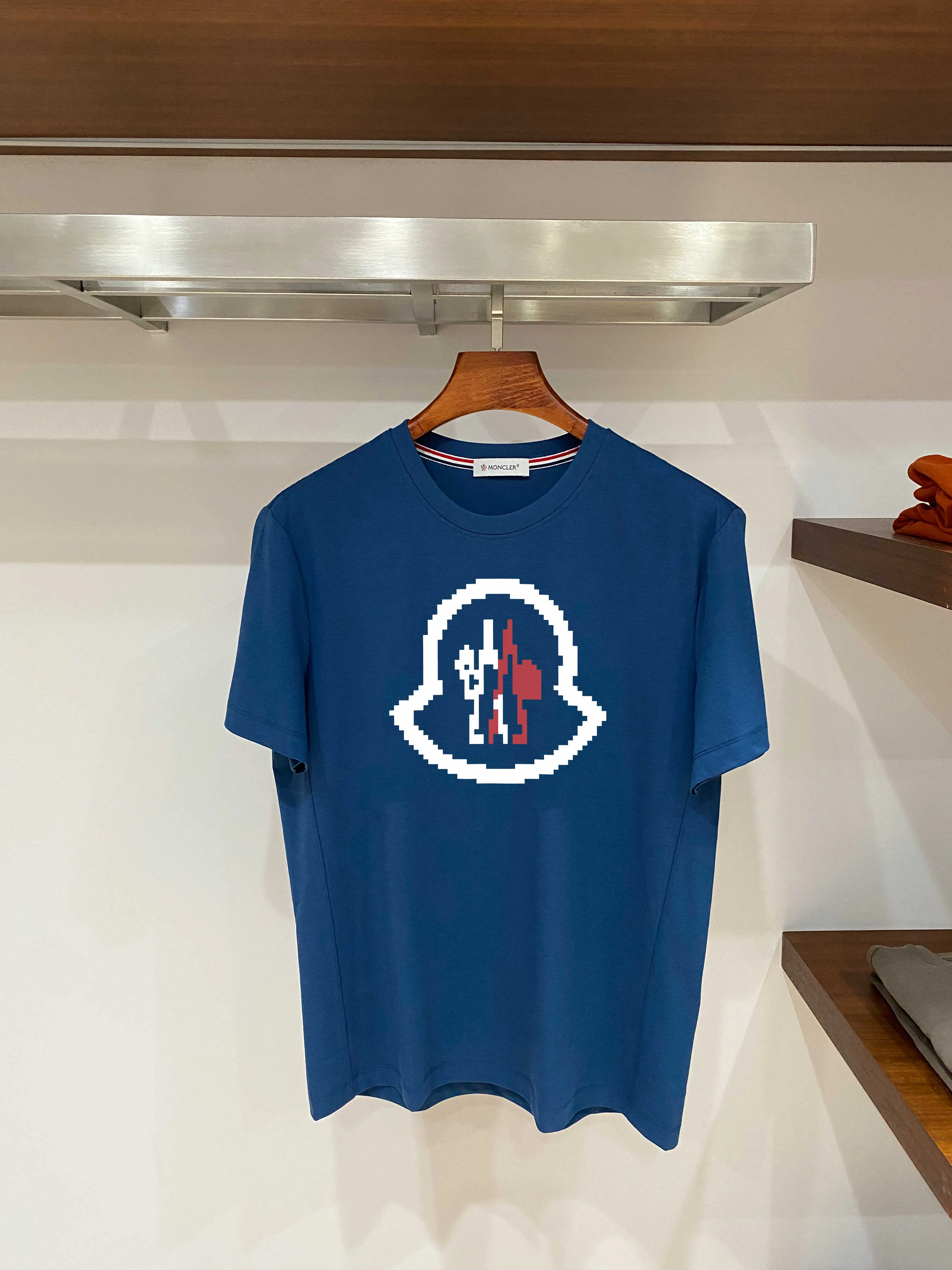 Moncler T 26s New Arrival Supima 210 ， ， + ， ， ， ， ， Breathable， ！ ， ， ，Series ， 5 ， ， 100 ， 1% . Versatile， 。 Breathable， ：White// /Light Green /Khaki / /Black Sizes：M-3XL Size ：178-130 L